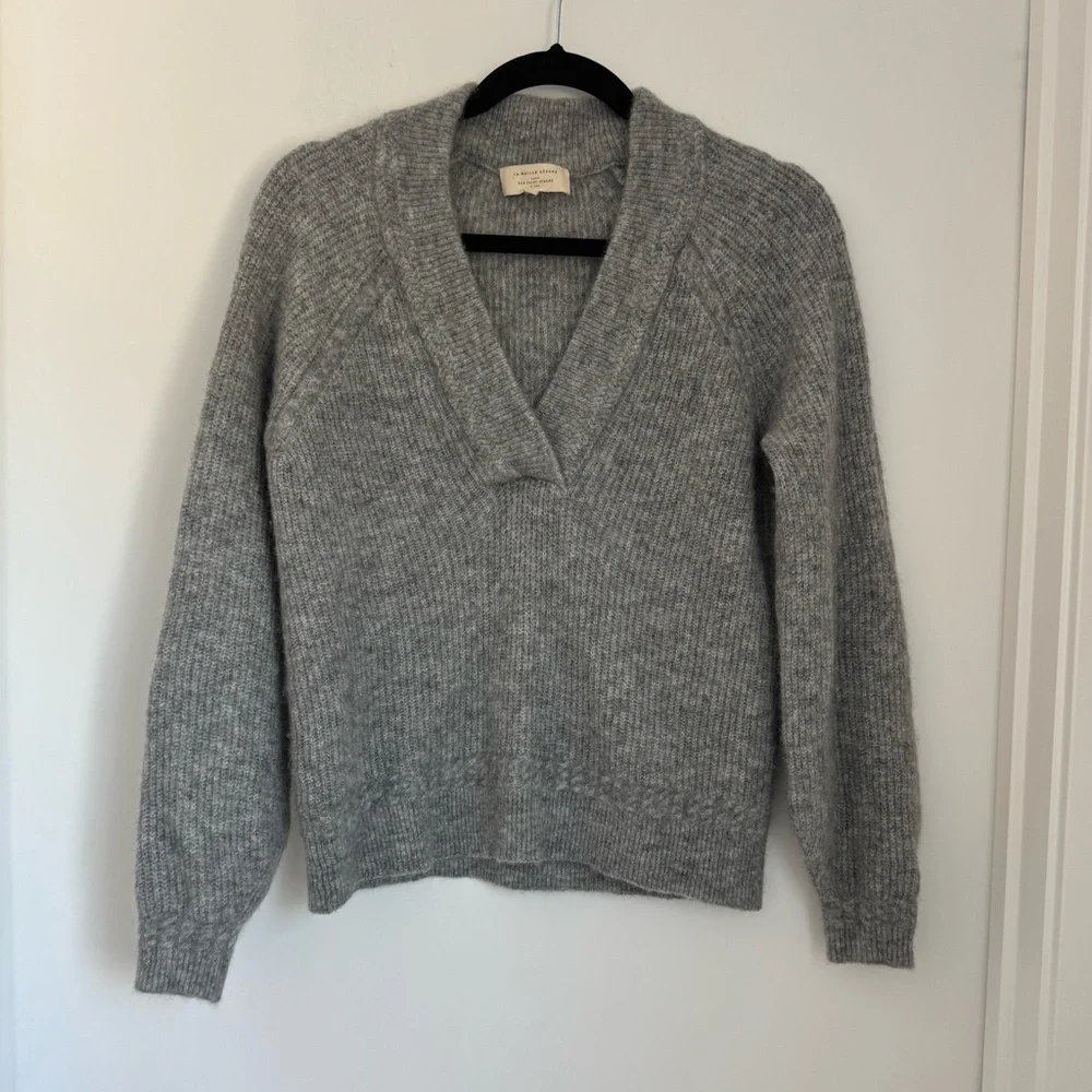 Sezane Small Cody V Neck Sweater Jumper Gray Baby Alpaca - Picture 7 of 12